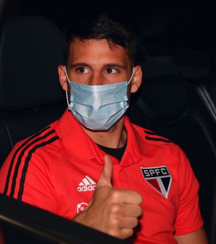Calleri desembarca no Brasil: 