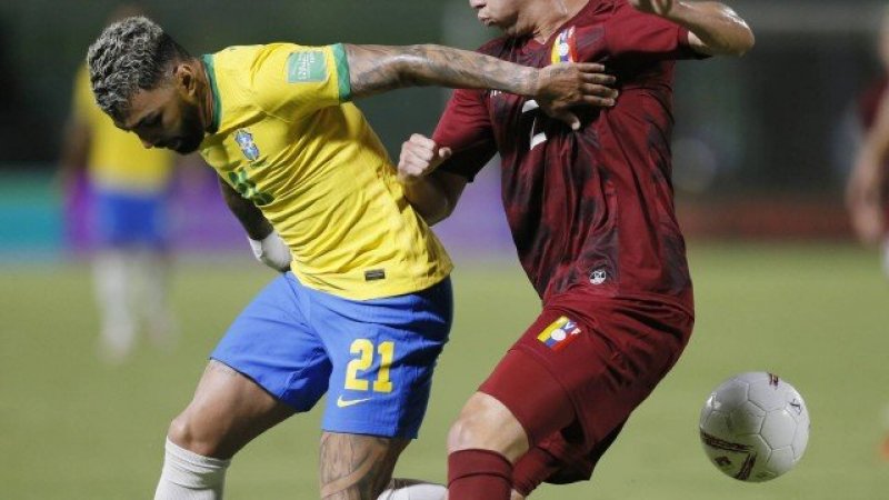 Brasil vence a Venezuela de virada em jogo que valeu pelo segundo tempo