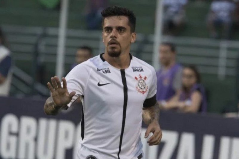 Brasileirão: Corinthians enfrenta o líder Atlético/MG hoje no Mineirão