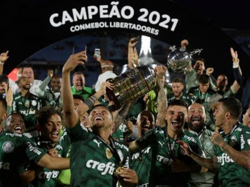 Após título, Palmeiras deve ter time reserva contra o Cuiabá
