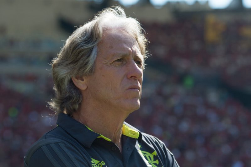 Agente de Jorge Jesus teria marcado encontro com dirigente de clube brasileiro