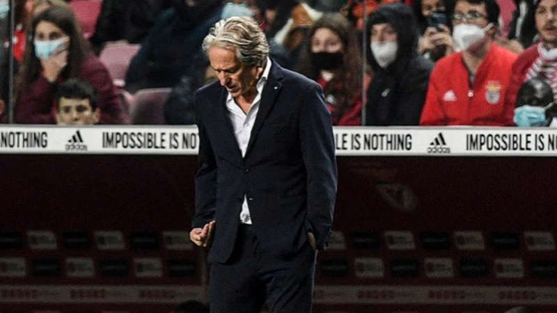 Torcedores do Benfica criam campanha para que Jorge Jesus retorne para o Flamengo