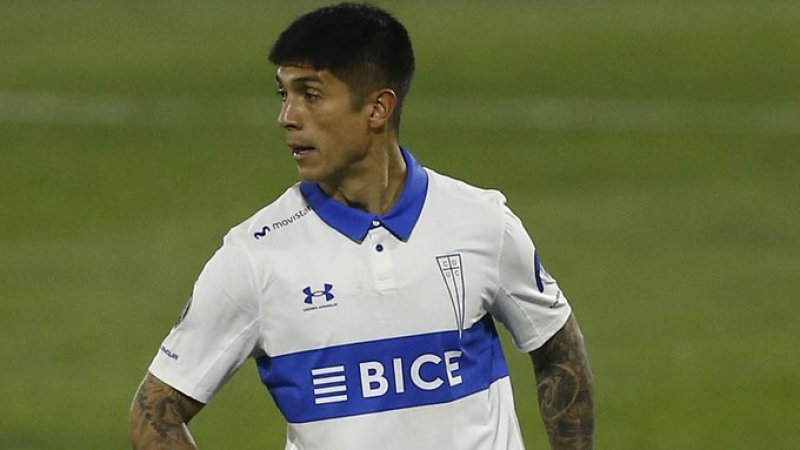 Universidad Católica-CHI confirma venda de zagueiro ao Palmeiras