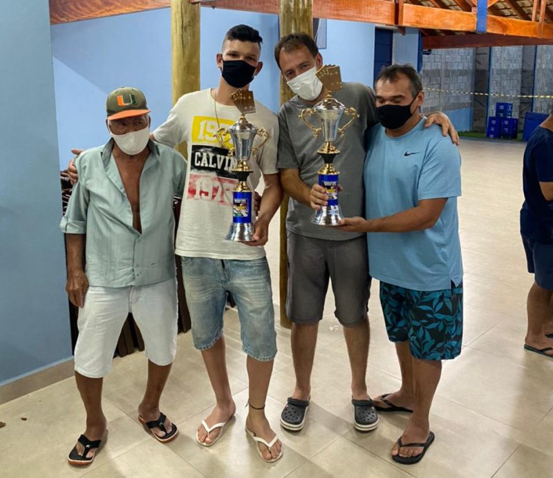 LAGO AZUL: TORNEIO BATE FUNDO DE TRUCO DE FINAL DE ANO