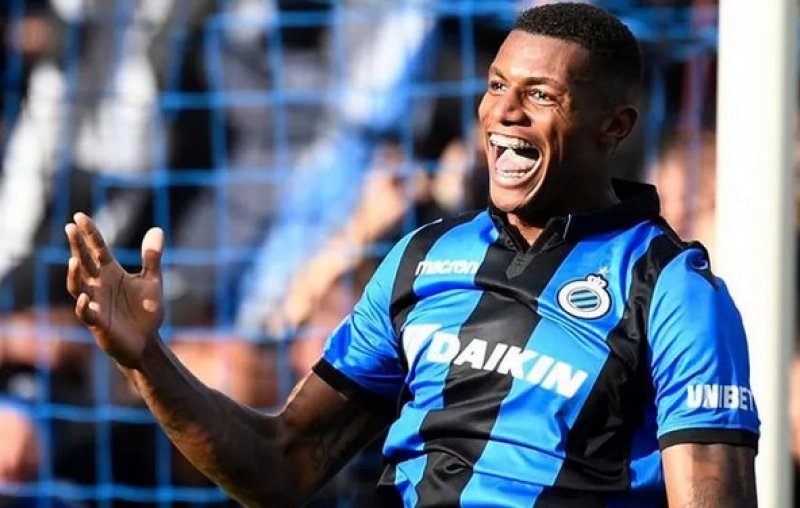 Paulistão: Palmeiras monitora atacante do Aston Villa