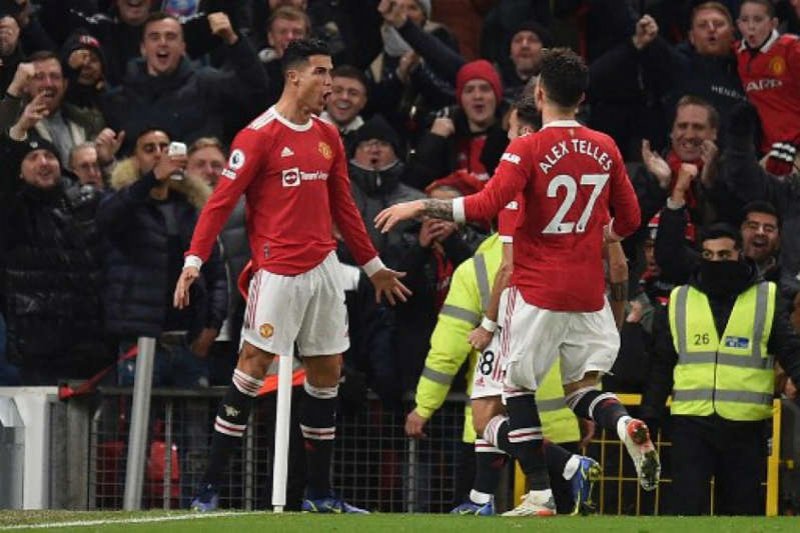Após surto de Covid no Manchester United, jogo contra o Brentford é adiado na Premier League