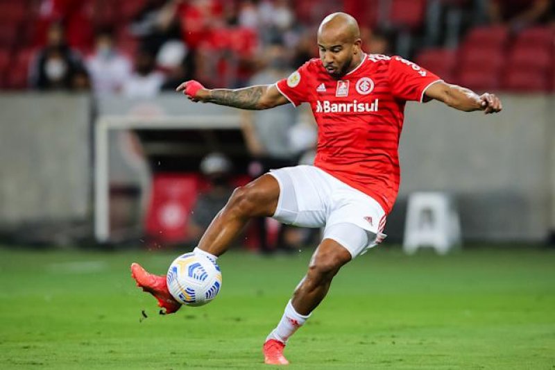 Negociação avança e Patrick está apalavrado com São Paulo