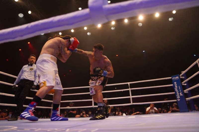 Popó massacra Whindersson, mas luta termina sem vencedor oficial