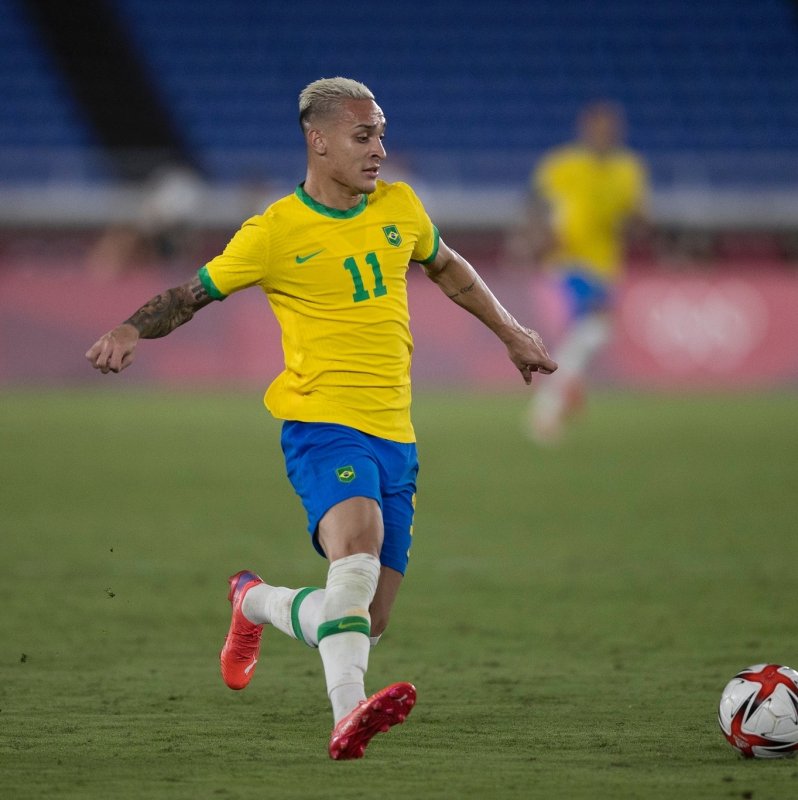 Brasil enfrenta o Paraguai pelas Eliminatórias nesta noite