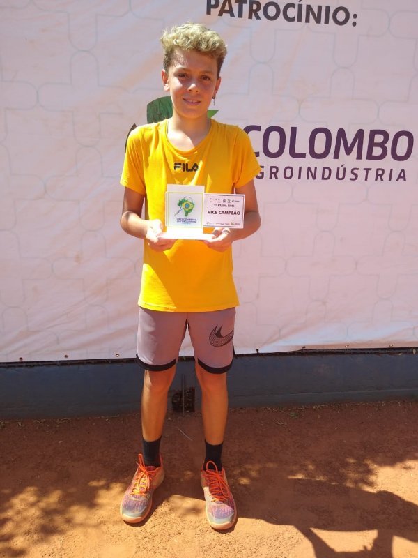 Tenista penapolense está em 2º no ranking paulista