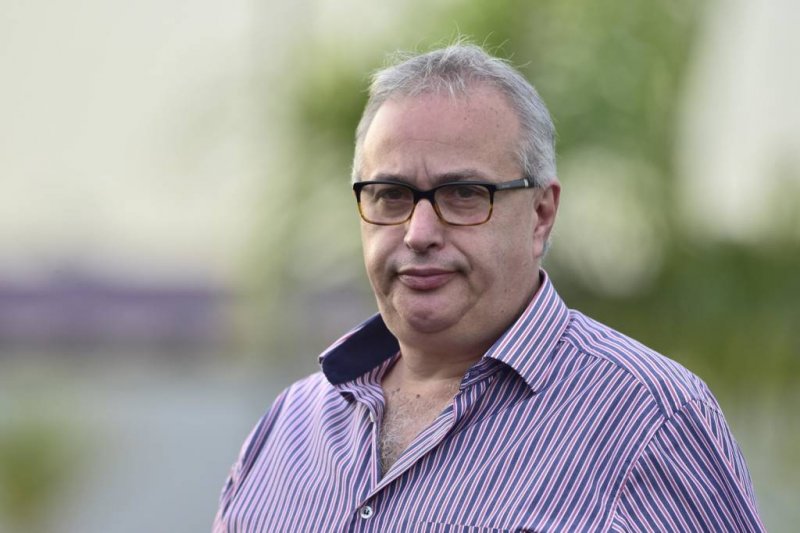 Gaviões pede saída de Roberto de Andrade