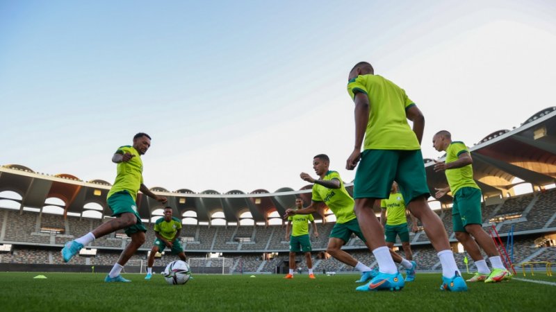 Palmeiras realiza as primeiras atividades em solo árabe em preparação ao Mundial