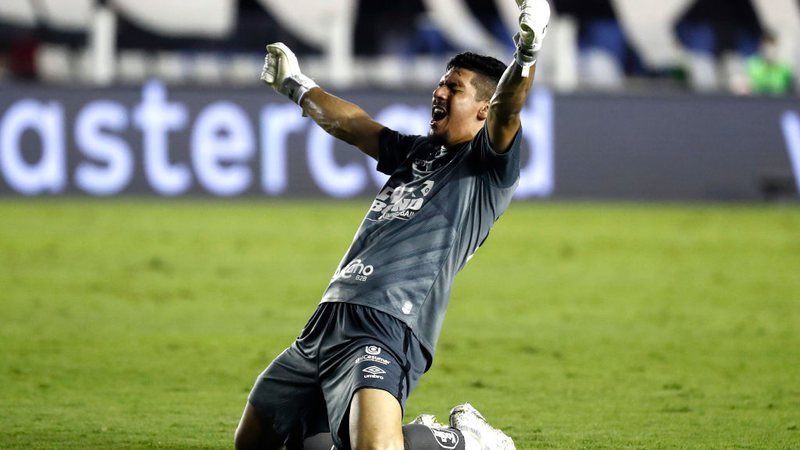 Carille pode montar Santos com base do Brasileirão contra o Ituano 