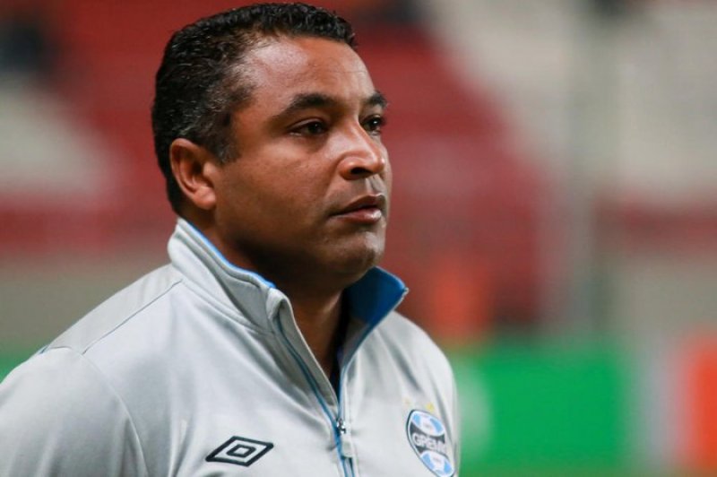 Roger Machado retorna ao Grêmio após cinco temporadas