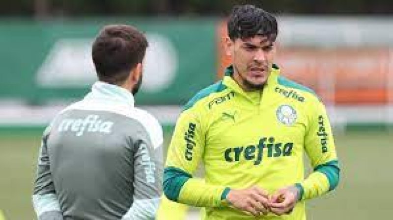 Gustavo Gómez testa positivo para Covid e não joga hoje