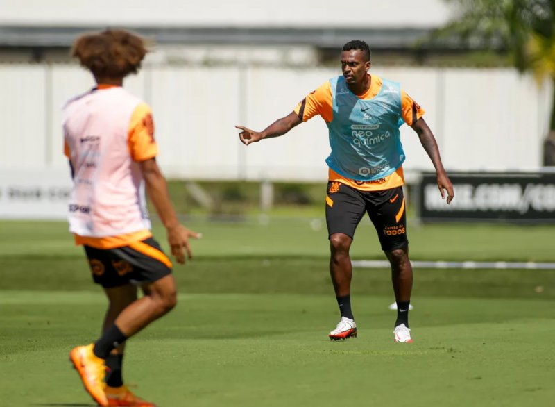 Corinthians joga hoje contra o Guarani 