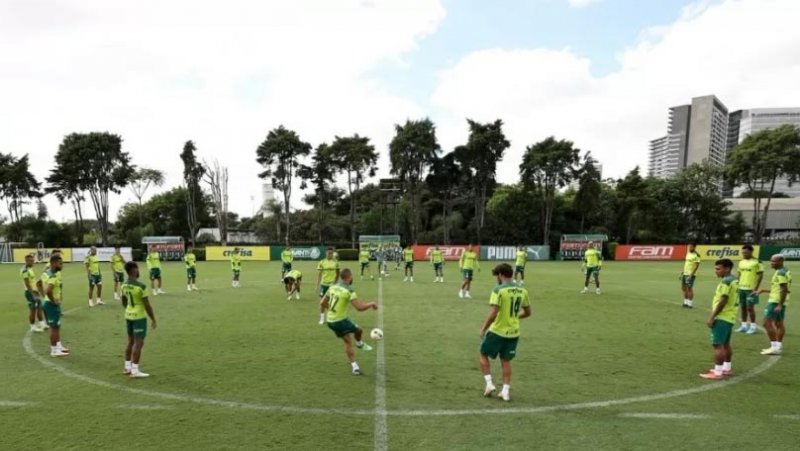 Palmeiras inicia turnê de seis jogos, três países e 17 dias longe de casa