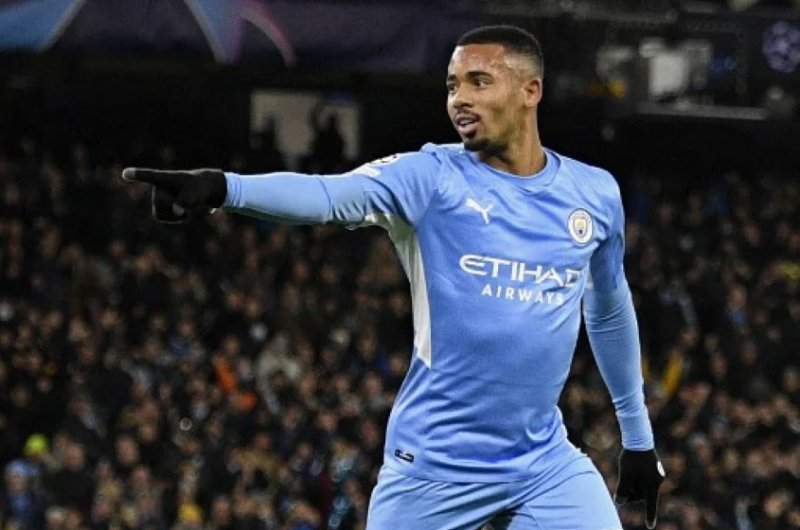 Gabriel Jesus prepara saída do Manchester City