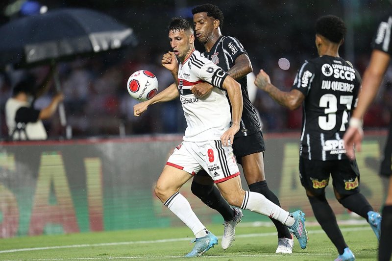 Corinthians e São Paulo se enfrentam na Neo Química