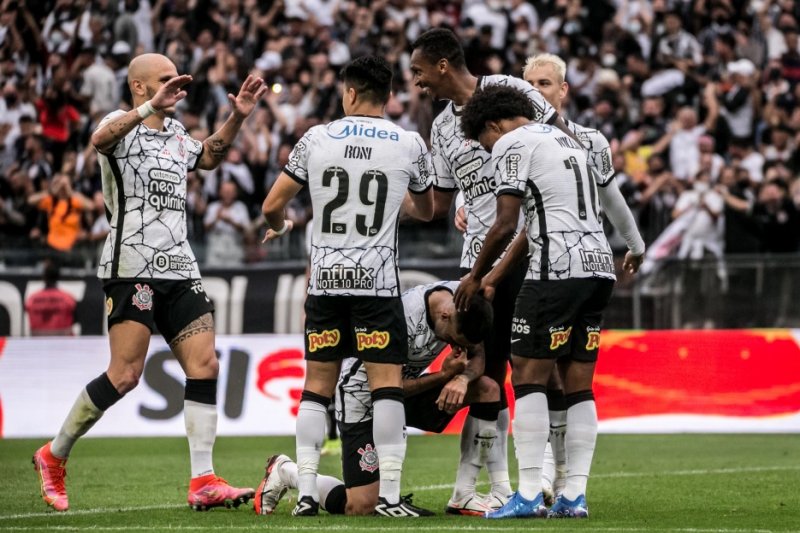Corinthians visita o Ceará pelo Brasileirão
