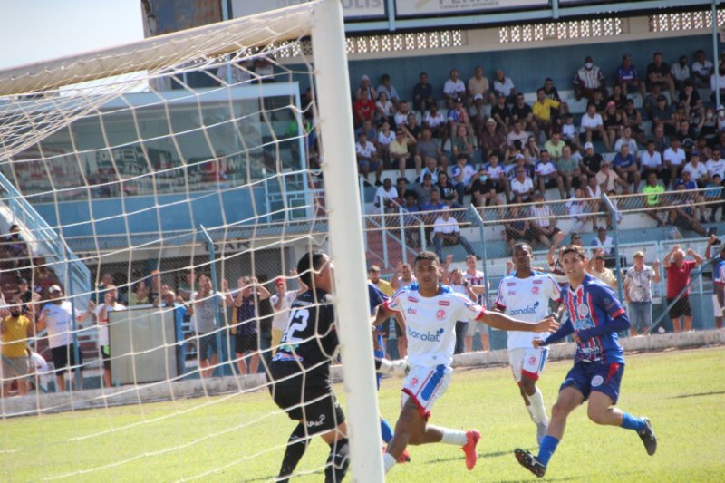 Ingressos para Penapolense x Manthiqueira já estão à venda