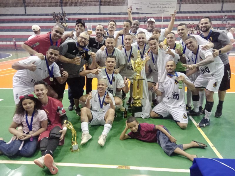 Real Madruga de Araçatuba conquista o título do Torneio Férias de Futsal/2022