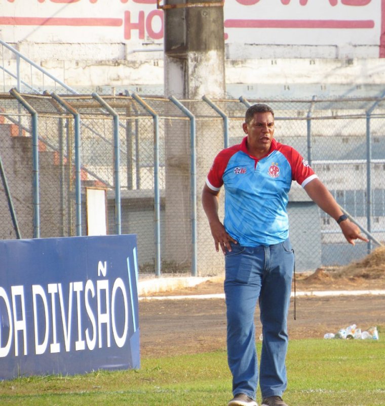 Penapolense joga pela vitória em Itapira