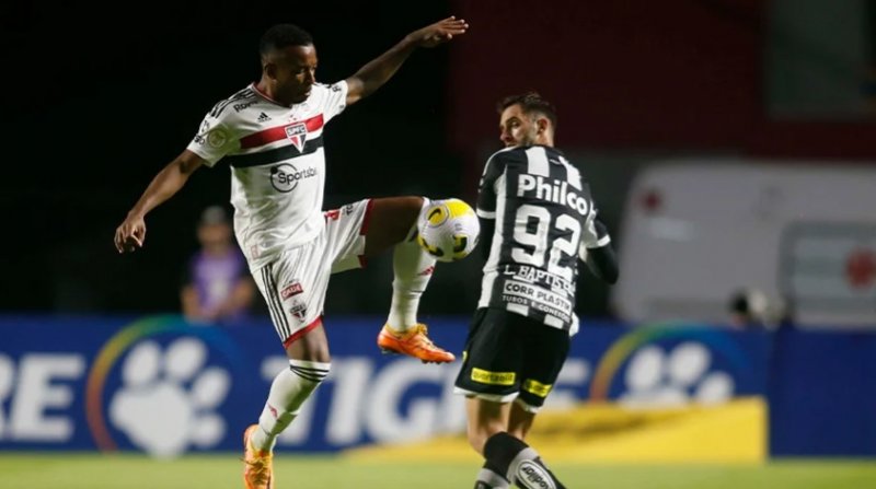 Santos e São Paulo disputam clássico na Vila Belmiro