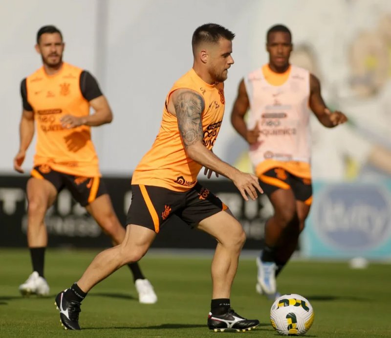 Corinthians enfrenta o Internacional na Neo Química