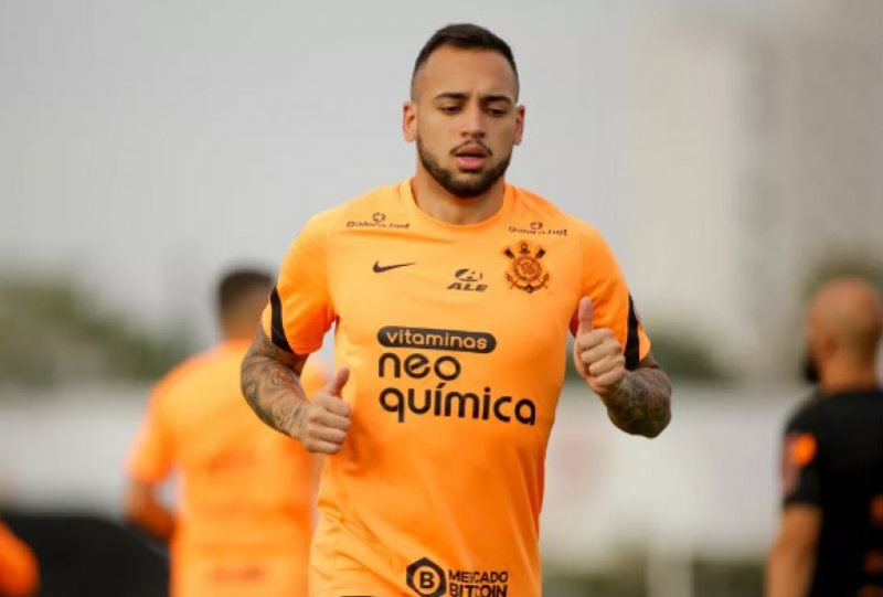 Corinthians espera retorno de Maycon para as finais contra o Flamengo