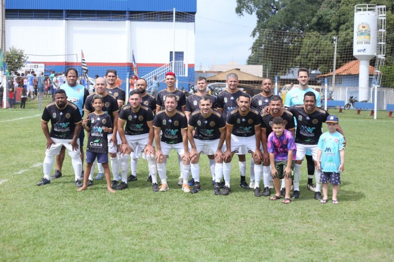 Bayern vence o campeonato de futebol minicampo Veteranos no Lago Azul