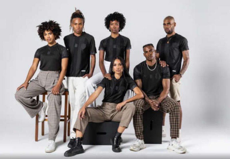 Clubes lançam linha especial de uniformes contra o racismo