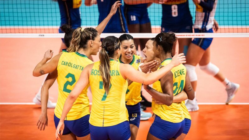 Brasil vence Itália e está classificada para a final do Mundial de Vôlei feminino
