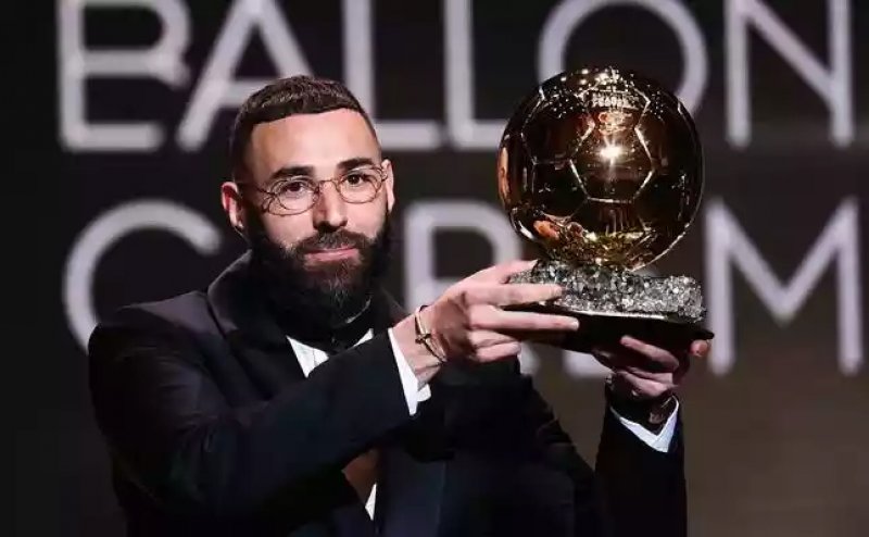 Bola de Ouro: Benzema deixou sombra de CR7 para bater meta feita há 13 anos