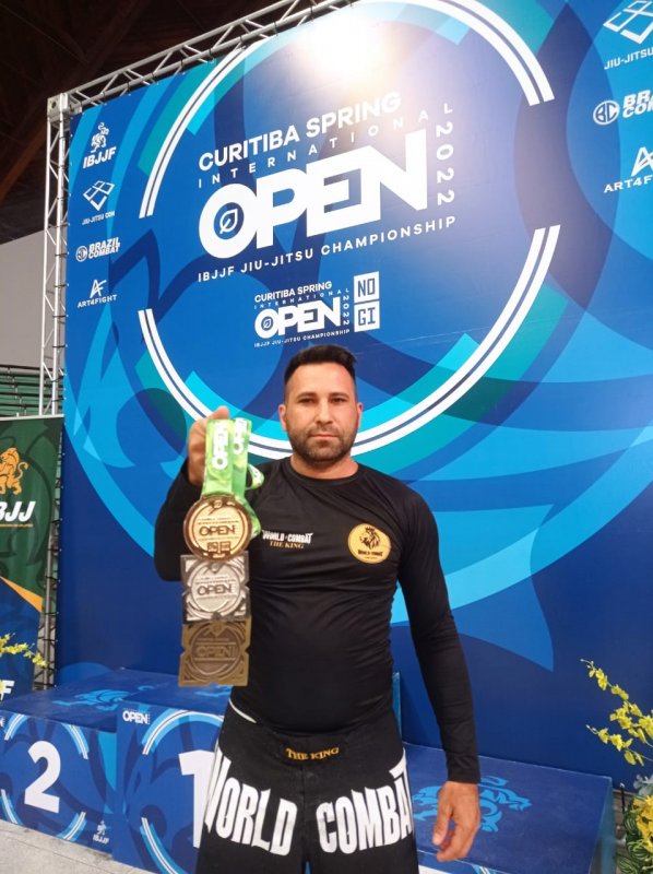 Penapolense conquista título de jiu-jitsu em Curitiba