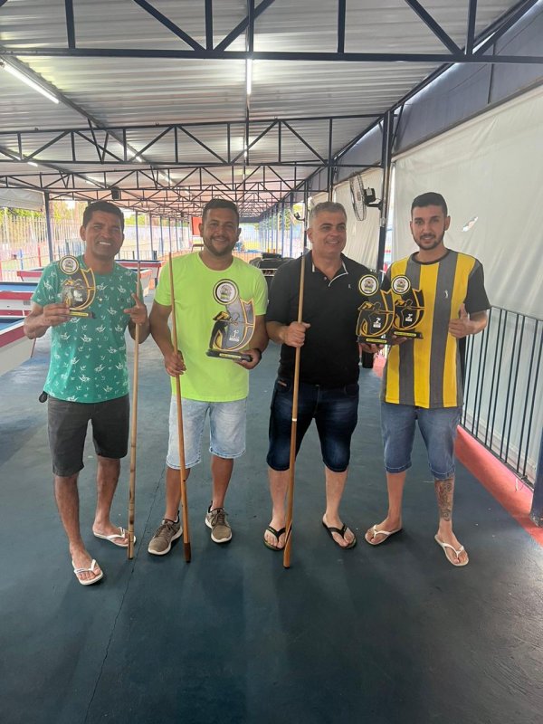Carlos César vence torneio de bilhar 