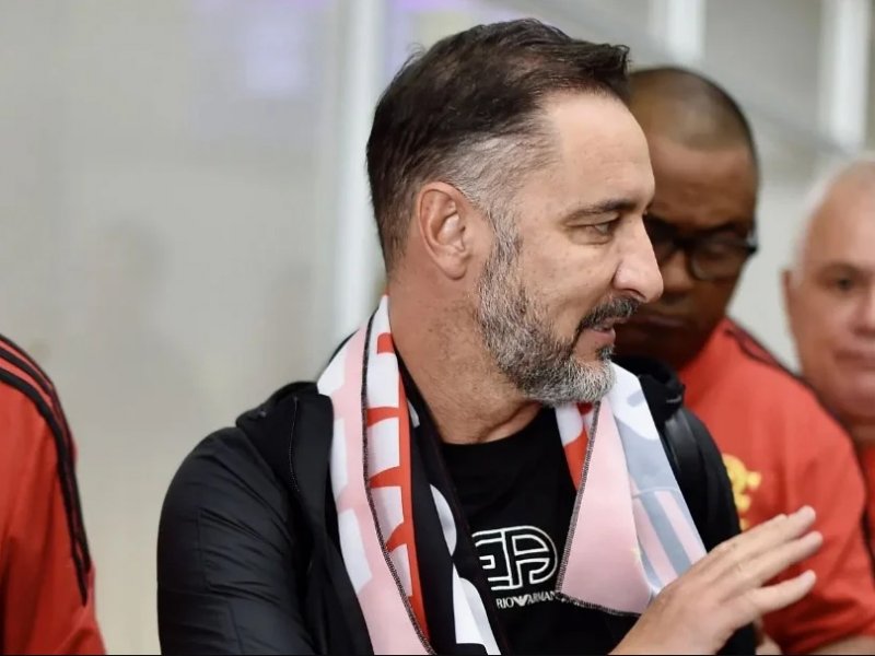 Em apresentação no Flamengo, Vítor Pereira explica saída do Corinthians