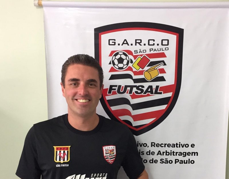 Liga Desportiva promove curso de formação de árbitros de futsal