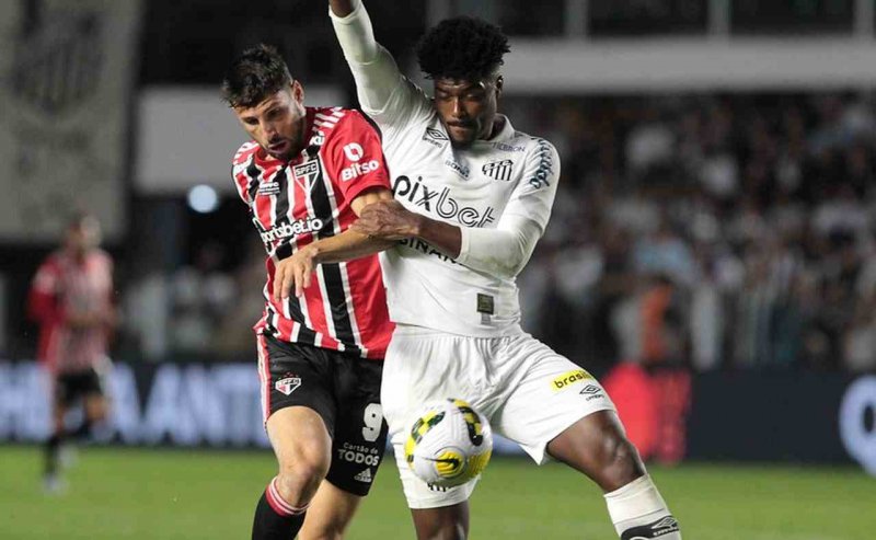 São Paulo x Santos disputam clássico no Morumbi