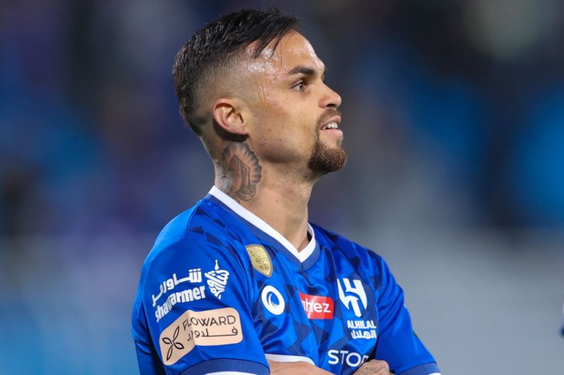 Palmeiras quer definir chegada de Andrey antes de buscar outros reforços