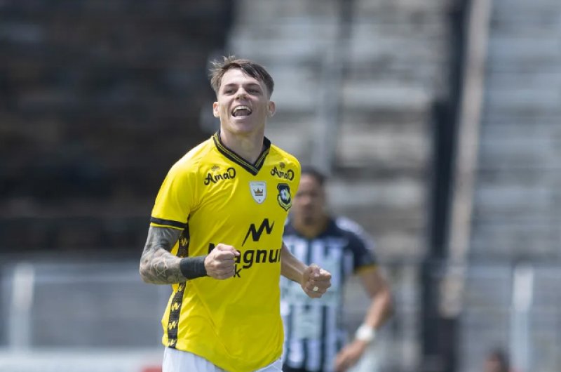 Timão oferece contrato de três anos a Chrystian, destaque do São Bernardo