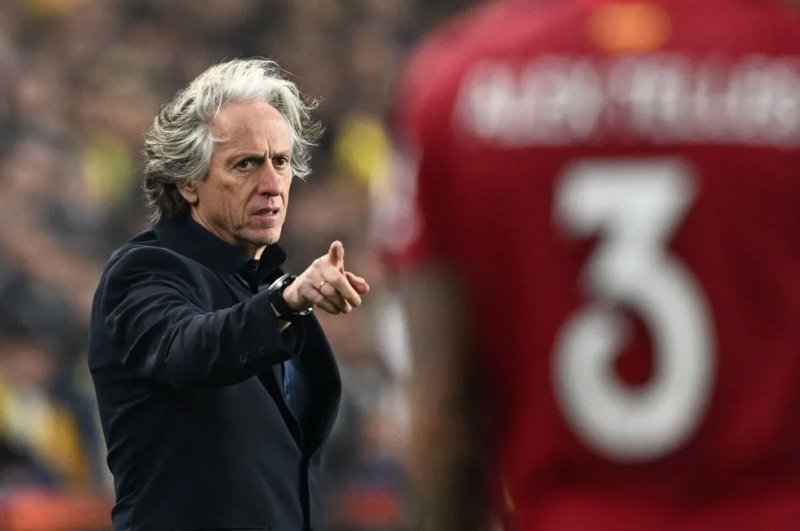 Jorge Jesus fala sobre a possibilidade de assumir o Brasil