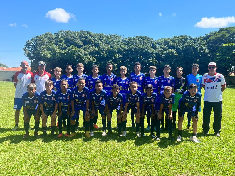 Futebol Menor participa de amistosos em Marília