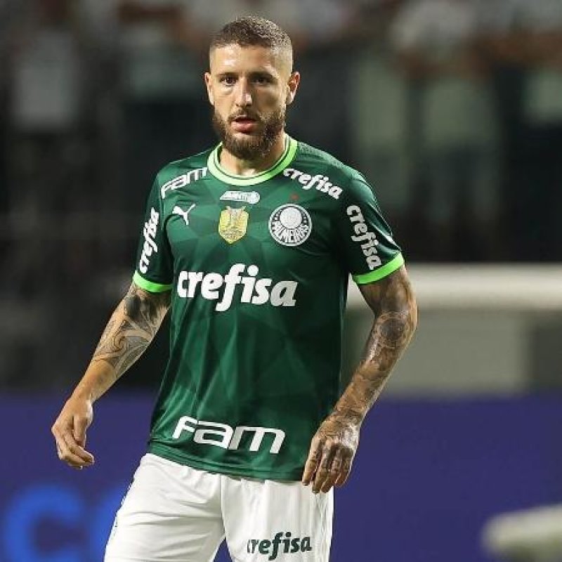 Palmeiras joga para assumir liderança do Brasileirão