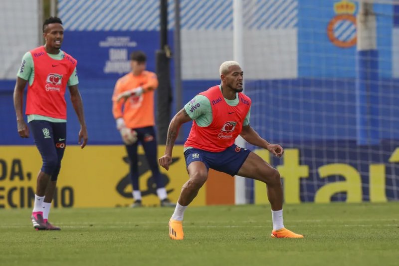 Amistosos da Seleção: Joelinton é novidade em primeiro esboço de time