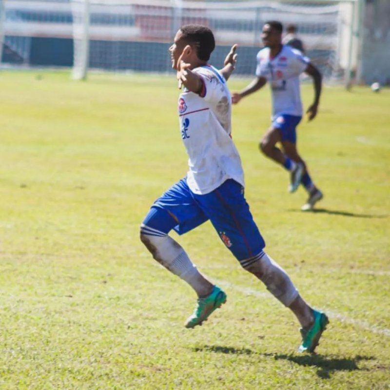 Penapolense goleia e termina em primeiro no geral