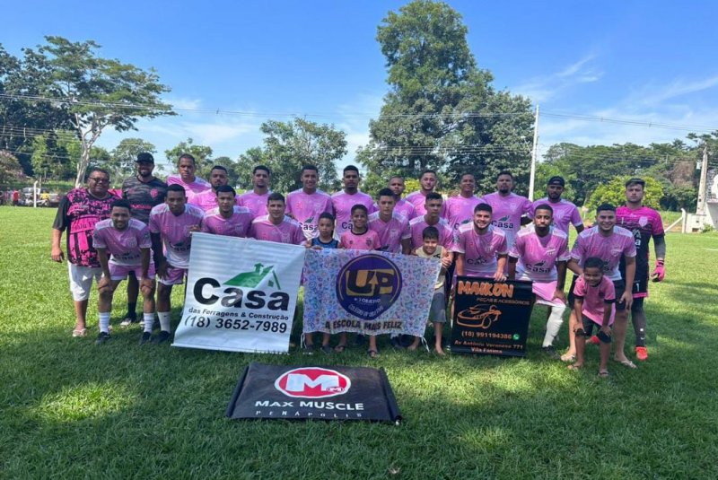 Linda Jú completa três anos de conquistas