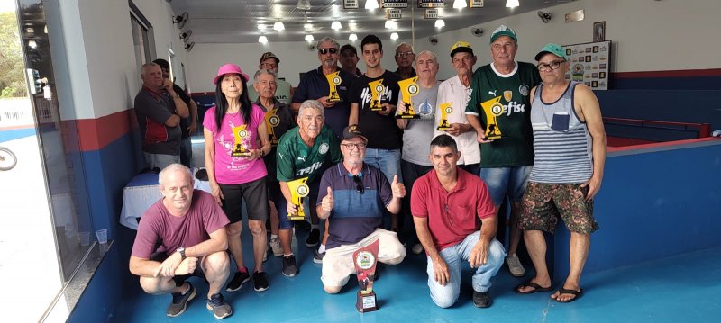 Valdomiro Moço e João Alberto vencem 345º torneio de bocha