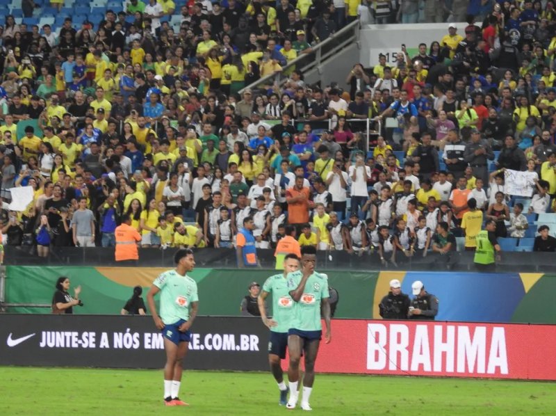 Brasil e Venezuela se enfrentam pelas Eliminatórias