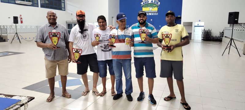 Kim e Alexandrino vencem torneio de truco